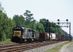 CSX 2310 leads train F739 into the yard